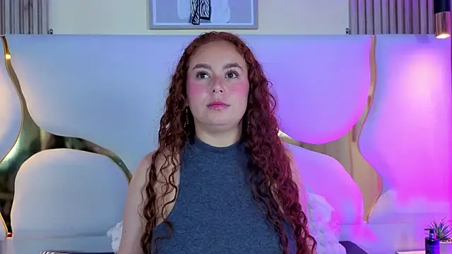 Snapshot of AmmberJones chatting on 09/20/25, 02:51 AmmberJones online show from 09/20/25, 02:51