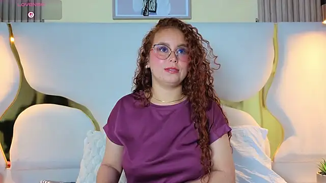 Snapshot of AmmberJones chatting on 10/01/25, 12:22 AmmberJones online show from 10/01/25, 12:22