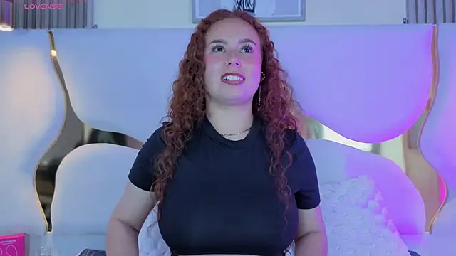 Snapshot of AmmberJones chatting on 10/06/25, 12:13 AmmberJones online show from 10/06/25, 12:13