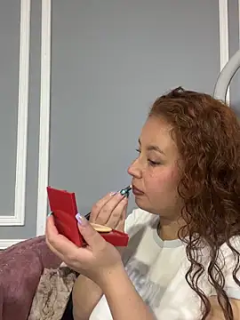 Snapshot of AmmberJones chatting on 11/11/25, 12:05 AmmberJones online show from 11/11/25, 12:05