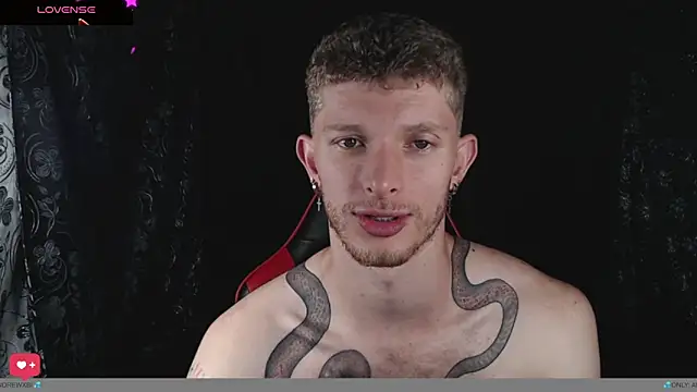 Snapshot of andrewxbi chatting on 03/22/26, 12:30 andrewxbi online show from 03/22/26, 12:30