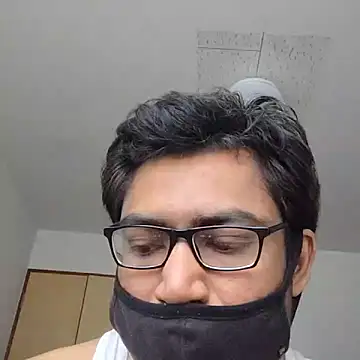 Snapshot of SunkLupus chatting on 05/16/26, 12:18 SunkLupus online show from 05/16/26, 12:18