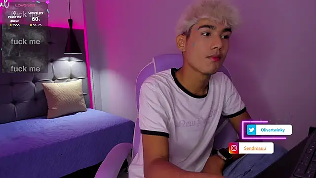 OliverTwinky online show from 09/16/25, 03:51