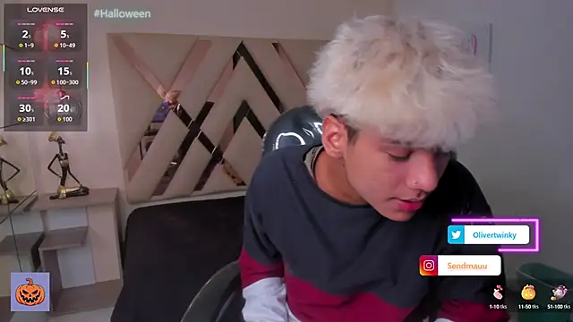 OliverTwinky online show from 10/16/25, 02:07