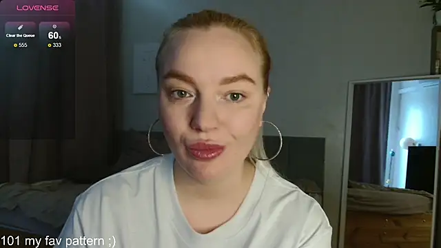 Snapshot of Eva___forever chatting on 03/29/26, 09:09 Eva forever online show from 03/29/26, 09:09