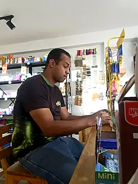 elnegro707070 online show from 10/29/25, 11:12