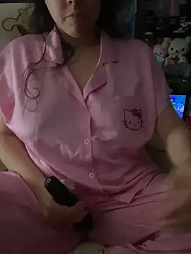 w3tkittty online show from 11/03/25, 03:13