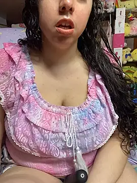 w3tkittty online show from 07/09/26, 04:05