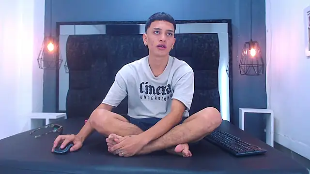 Matt Ruso online show from 10/11/25, 06:17