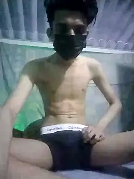 Snapshot of HannanKhan25 chatting on 09/27/25, 07:30 HannanKhan25 online show from 09/27/25, 07:30