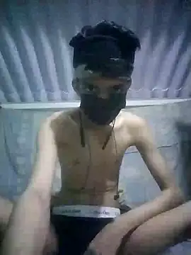 Snapshot of HannanKhan25 chatting on 11/04/25, 12:59 HannanKhan25 online show from 11/04/25, 12:59