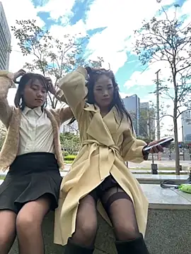 AiBanana online show from 11/22/25, 08:02