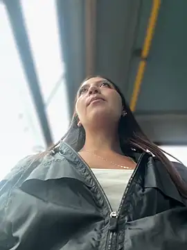 Snapshot of MELODY__06 chatting on 09/15/25, 01:33 MELODY 06 online show from 09/15/25, 01:33