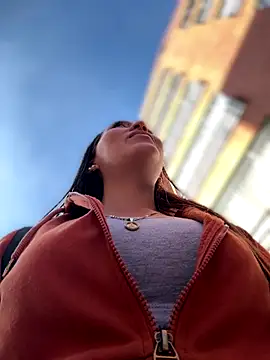 Snapshot of MELODY__06 chatting on 09/22/25, 12:40 MELODY 06 online show from 09/22/25, 12:40