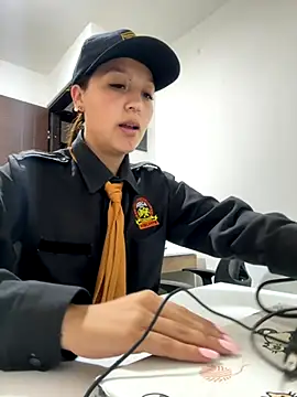 Snapshot of MELODY__06 chatting on 12/01/25, 12:10 MELODY 06 online show from 12/01/25, 12:10