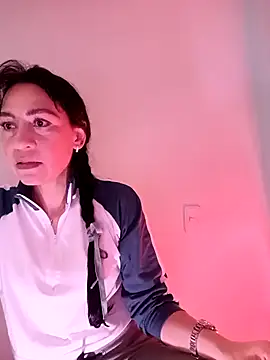 Alicia Montess online show from 10/15/25, 06:30