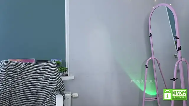 sweetuniporn online show from 07/18/26, 06:39