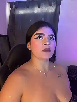Kariina  69 online show from 06/11/26, 01:09