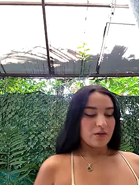 Rosa Warreen  online show from 09/29/25, 12:43