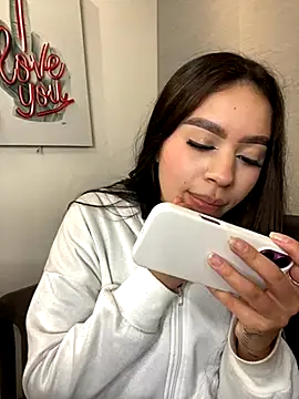 Cristina pinkk online show from 11/20/25, 02:56