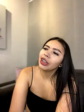 Cristina pinkk online show from 11/27/25, 03:52