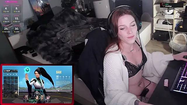 Snapshot of Horny_Makima chatting on 10/04/25, 09:29 Horny Makima online show from 10/04/25, 09:29