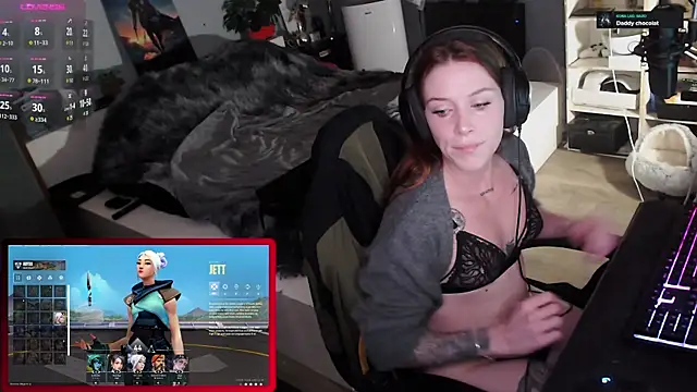 Snapshot of Horny_Makima chatting on 10/08/25, 10:13 Horny Makima online show from 10/08/25, 10:13