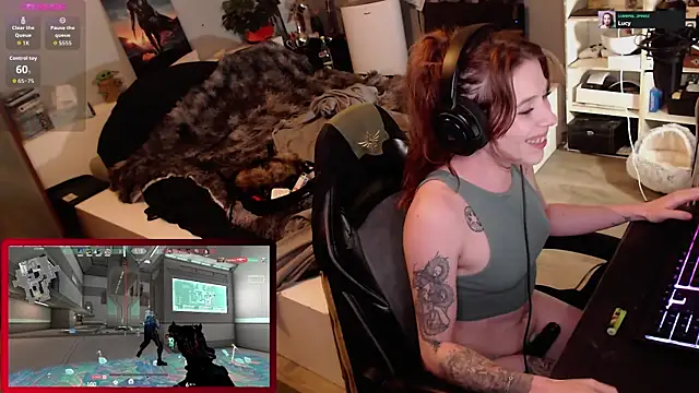 Snapshot of Horny_Makima chatting on 10/16/25, 12:17 Horny Makima online show from 10/16/25, 12:17