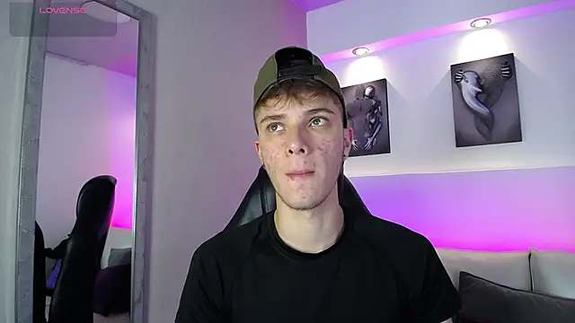 Robbin Blaze online show from 12/03/25, 05:04