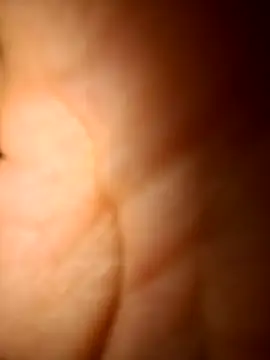 Snapshot of amirzinou chatting on 11/01/25, 10:56 amirzinou online show from 11/01/25, 10:56