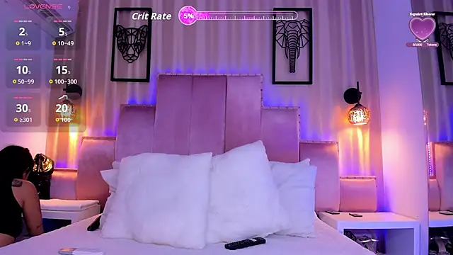 SamanthaAdele online show from 10/30/25, 11:33