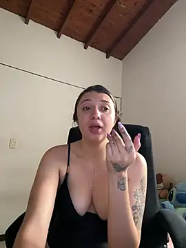 Mia  Gray online show from 05/13/26, 05:32