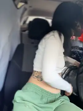 MeekyRich online show from 10/01/25, 04:07