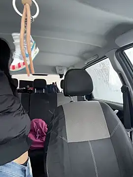 Snapshot of MeekyRich chatting on 11/27/25, 03:08 MeekyRich online show from 11/27/25, 03:08