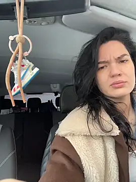 Snapshot of MeekyRich chatting on 12/05/25, 04:10 MeekyRich online show from 12/05/25, 04:10