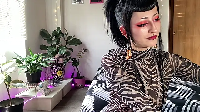 ELENA UMBRA online show from 05/27/26, 04:48