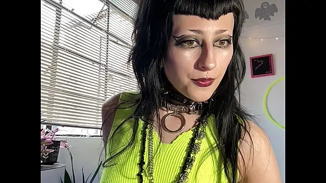 ELENA UMBRA online show from 06/09/26, 07:14