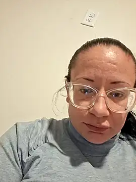 kinkikatie69 online show from 06/17/26, 07:15