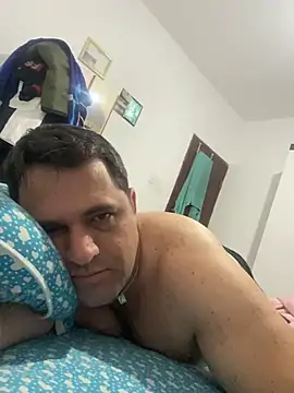 Garotofran online show from 10/31/25, 11:44