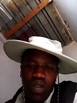 Snapshot of Thenaughtyboy360 chatting on 09/13/25, 03:34 Thenaughtyboy360 online show from 09/13/25, 03:34