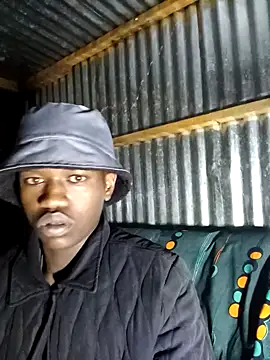 Snapshot of Thenaughtyboy360 chatting on 10/10/25, 01:59 Thenaughtyboy360 online show from 10/10/25, 01:59