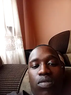 Snapshot of Thenaughtyboy360 chatting on 10/30/25, 11:22 Thenaughtyboy360 online show from 10/30/25, 11:22