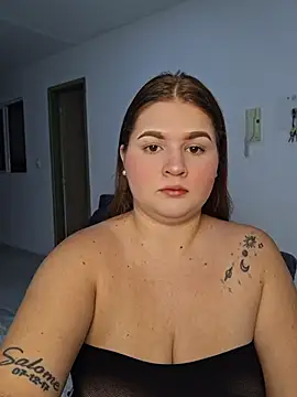 valentina-diiaz online show from 07/14/26, 10:09