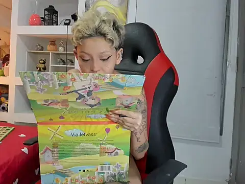 angels petite  online show from 09/18/25, 02:13