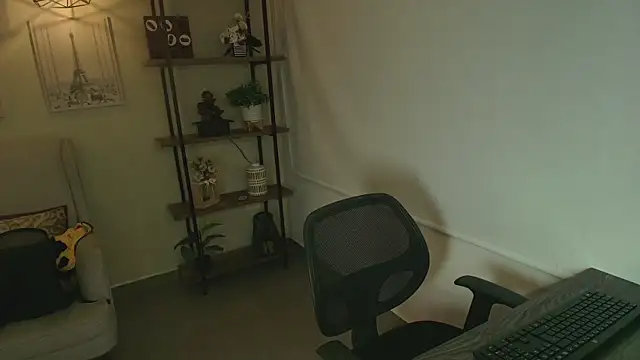  Victoria Collins online show from 06/23/26, 11:08