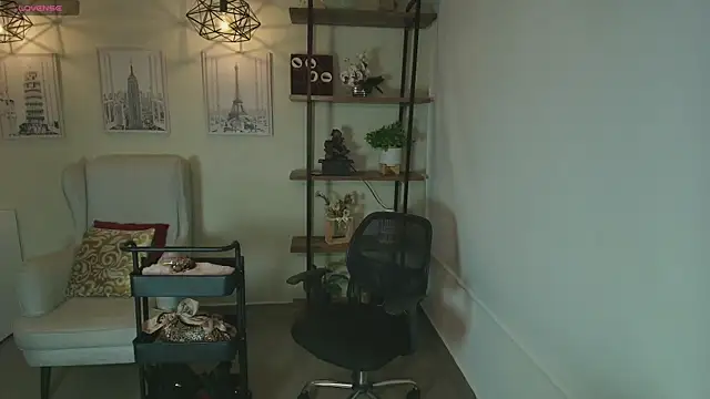  Victoria Collins online show from 07/14/26, 11:05