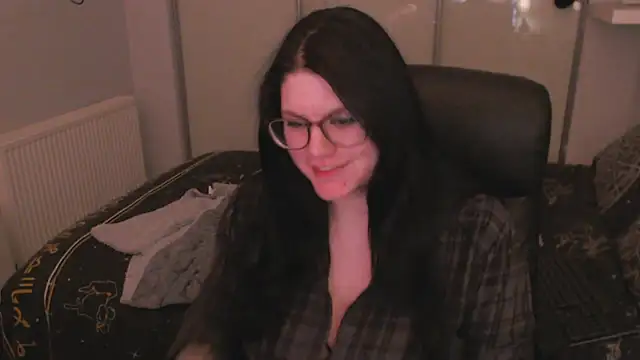 GothSuccubusBabe online show from 03/17/26, 10:13