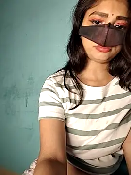 Riya 35 sexy online show from 06/12/26, 06:51