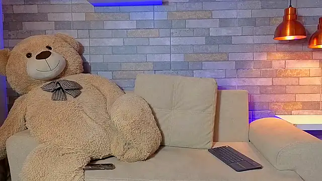 DixyPalmer online show from 06/08/26, 07:03