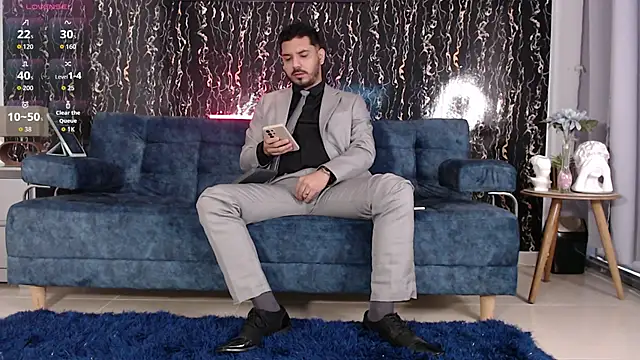 Snapshot of samuelcoopeer chatting on 11/05/25, 01:44 samuelcoopeer online show from 11/05/25, 01:44